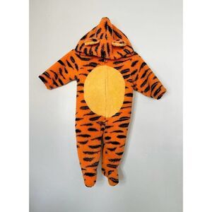 Baby tigger costume 